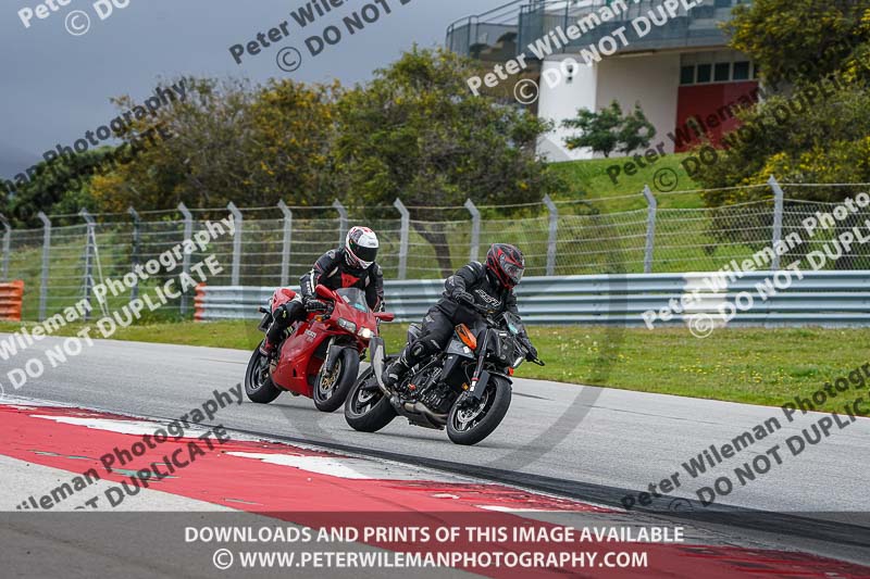 motorbikes;no limits;peter wileman photography;portimao;portugal;trackday digital images